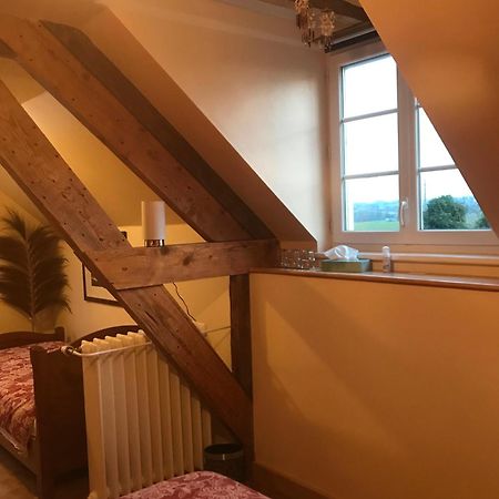 La Nesliere Chambres D'Hotes Bio Saint-Symphorien-des-Monts Bagian luar foto