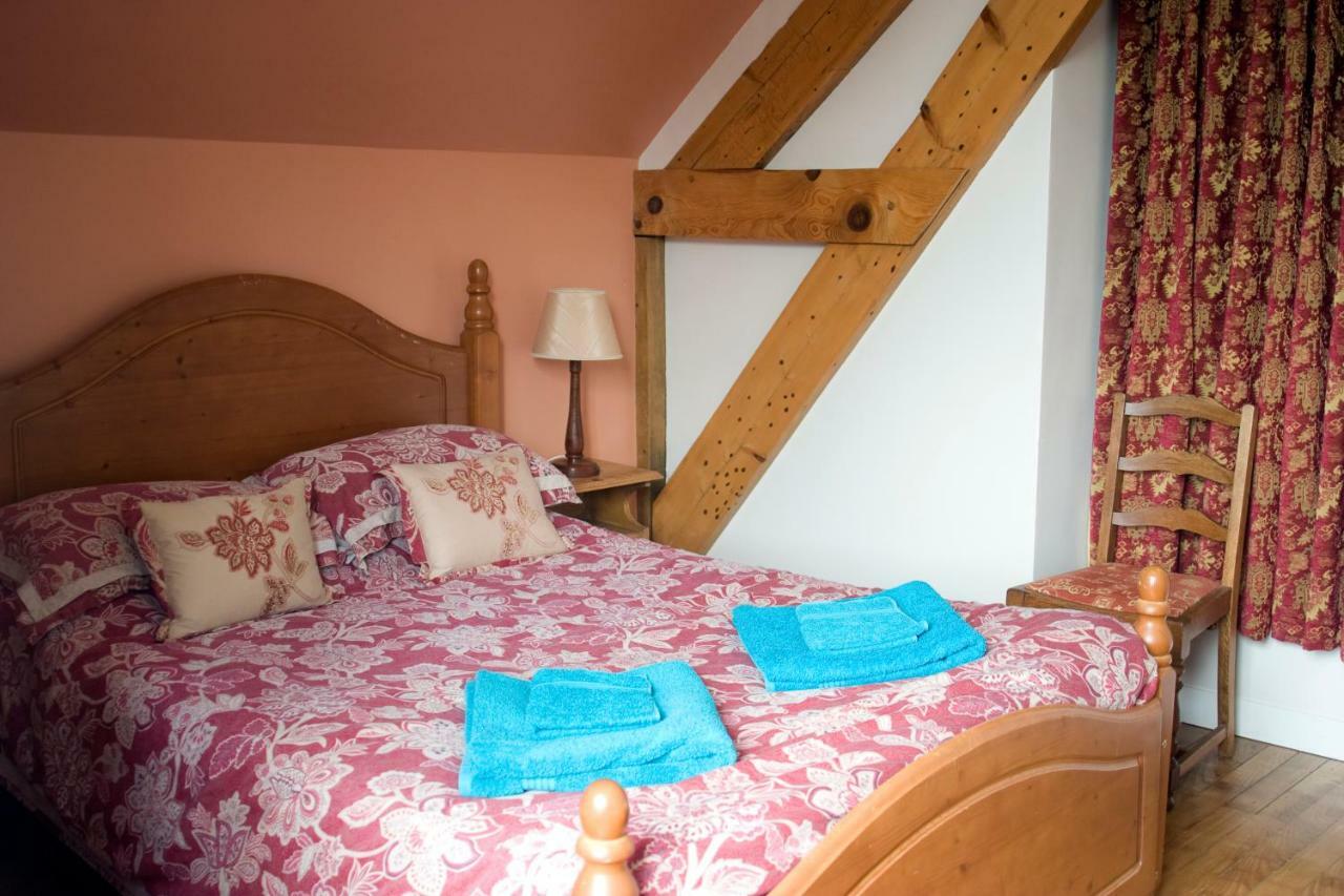 La Nesliere Chambres D'Hotes Bio Saint-Symphorien-des-Monts Bagian luar foto